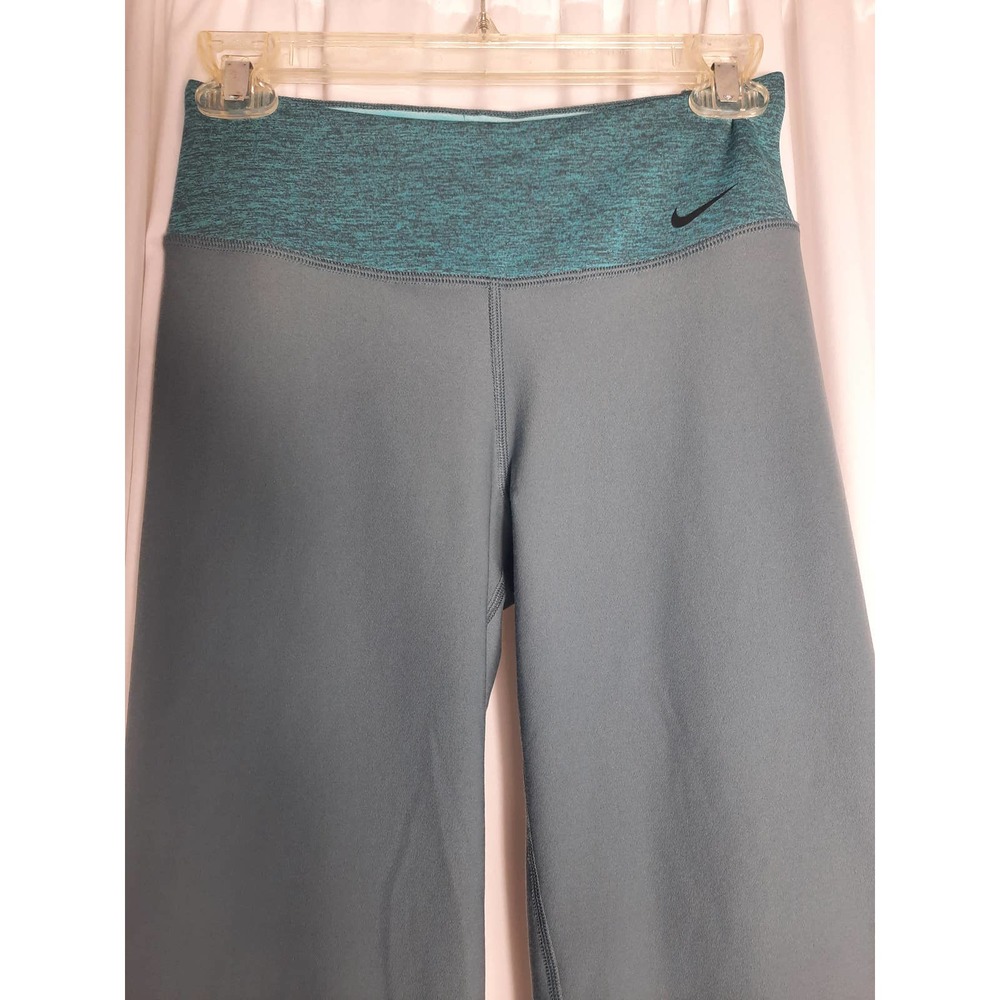 Nike dri fit gray leggings - Picture 3 of 13